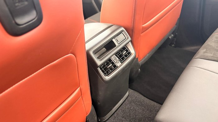 2025 Mazda BT-50 SP