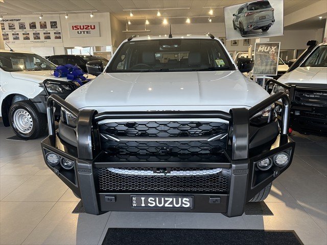 2026 ISUZU MU-X LS-T