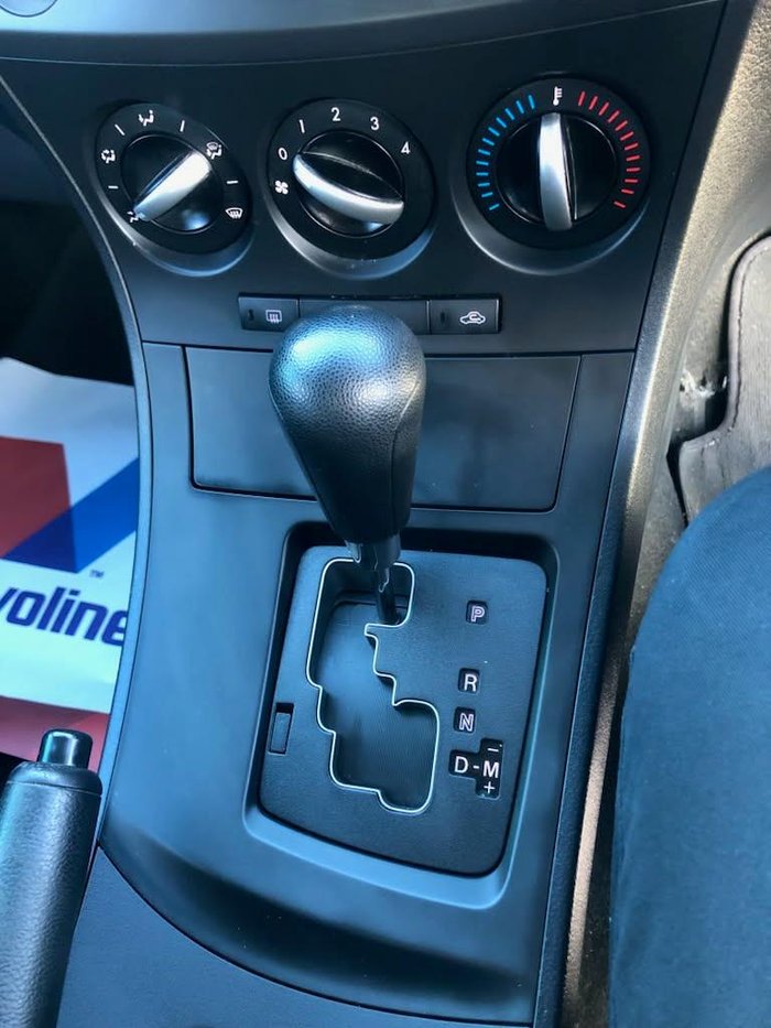 2013 Mazda 3 Neo