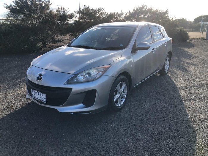 2013 Mazda 3 Neo