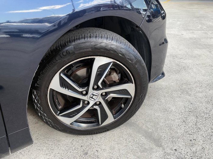 2015 Honda Odyssey VTi-L