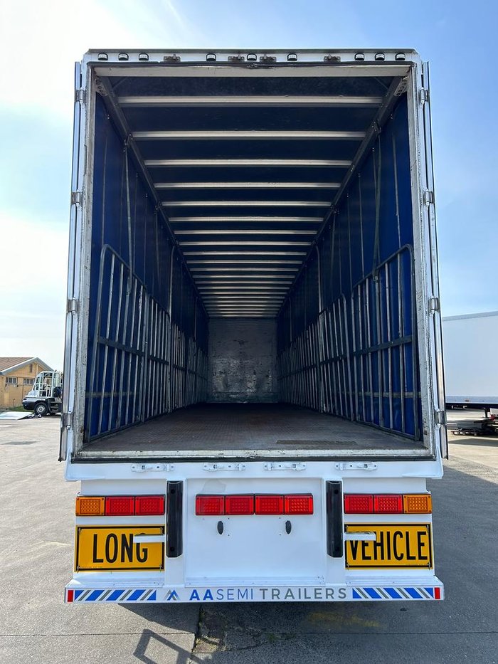 2015 Maxitrans St3 34 Pallet B Sd Ezi-Liner, Bpw