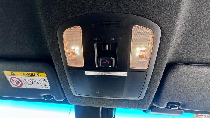 2022 Toyota Hilux Rugged X