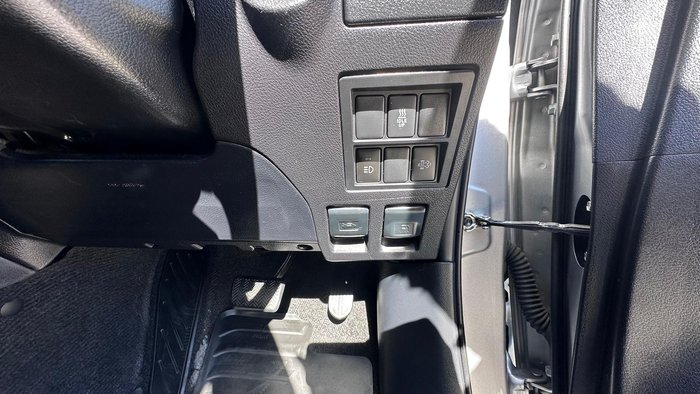 2022 Toyota Hilux Rugged X