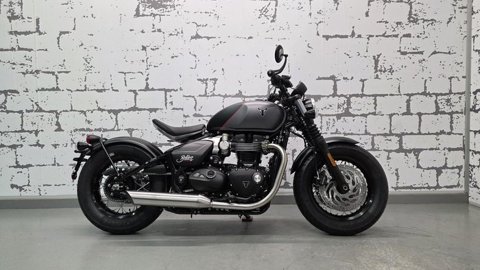 2026 Triumph Bonneville Bobber Bobber Black