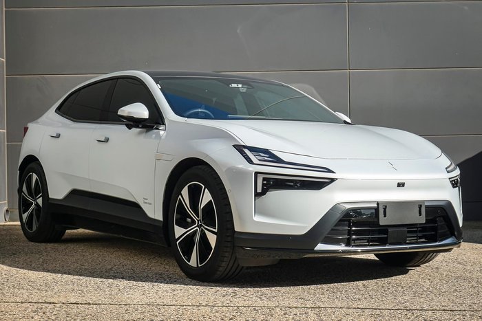 2024 Polestar 4