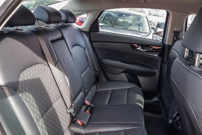 2022 Kia Cerato Sport+
