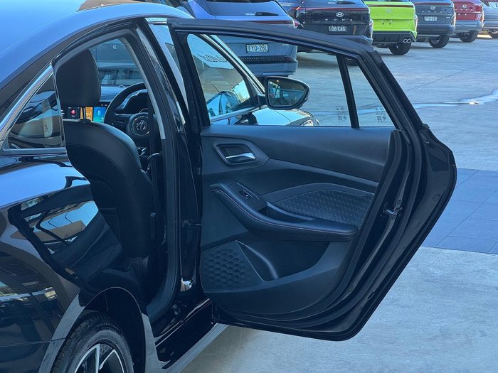2024 MG MG5 Essence