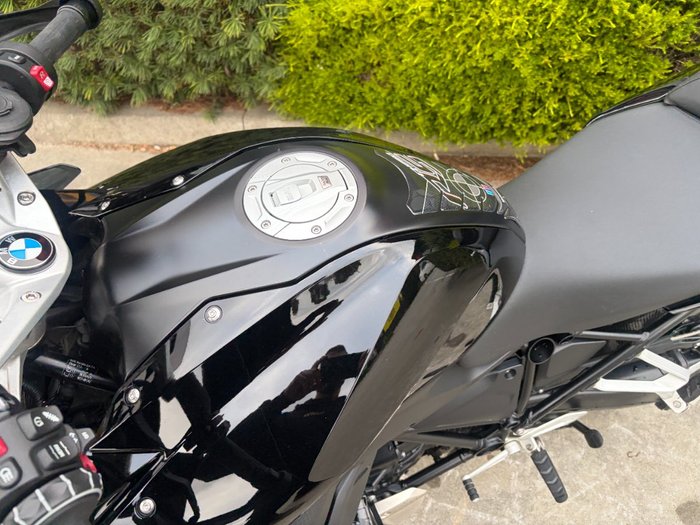 2022 BMW Motorrad R 1250 R TRIPLE BLACK Black