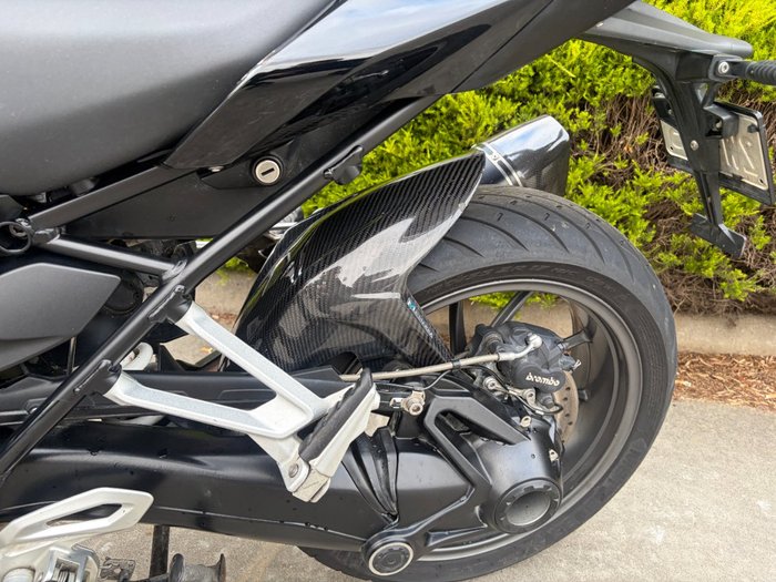 2022 BMW Motorrad R 1250 R TRIPLE BLACK Black