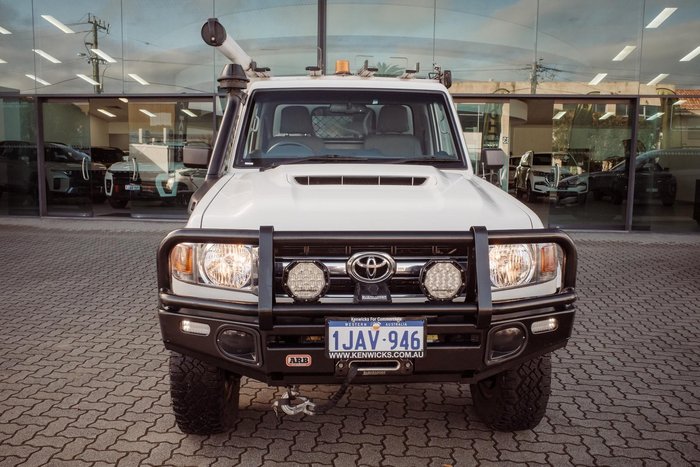 2021 Toyota Landcruiser GXL