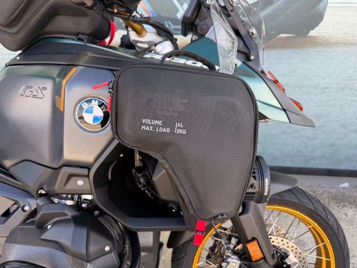 2025 BMW Motorrad R 1300 GS ADVENTURE OPTION 719 Aurelius Green Metallic Matt