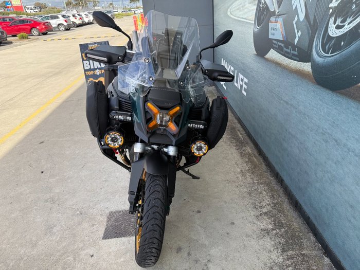 2025 BMW Motorrad R 1300 GS ADVENTURE OPTION 719 Aurelius Green Metallic Matt