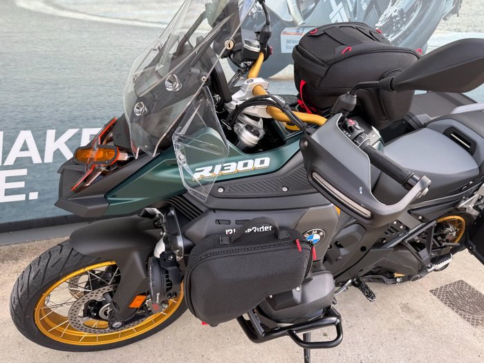 2025 BMW Motorrad R 1300 GS ADVENTURE OPTION 719 Aurelius Green Metallic Matt