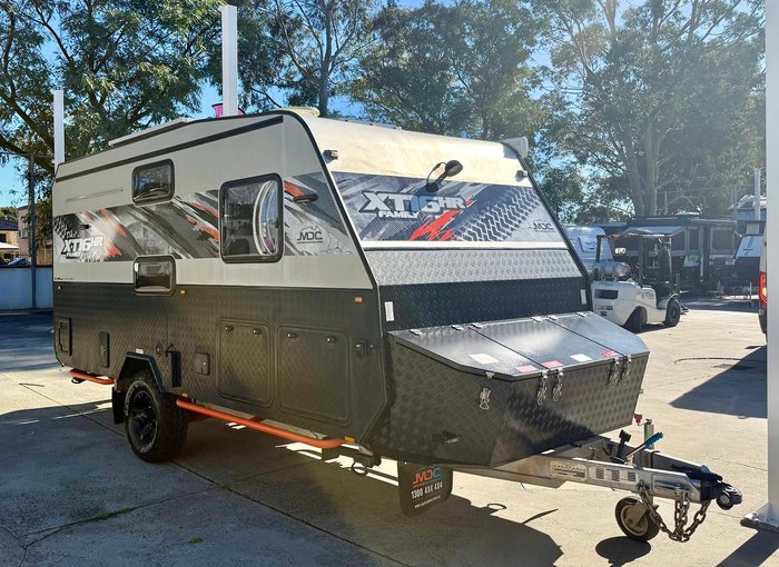 2023 MDC Xt16 Hr