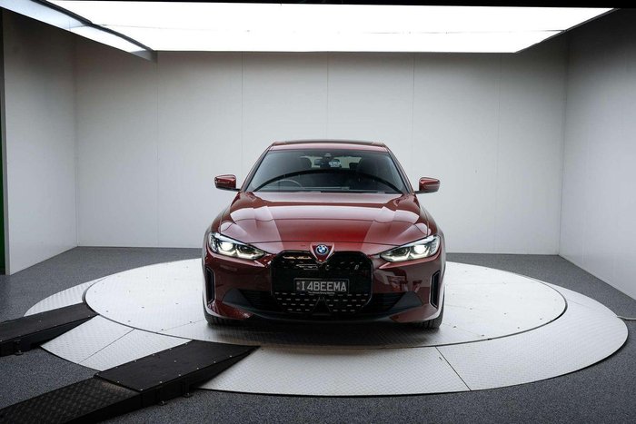 2024 BMW i4