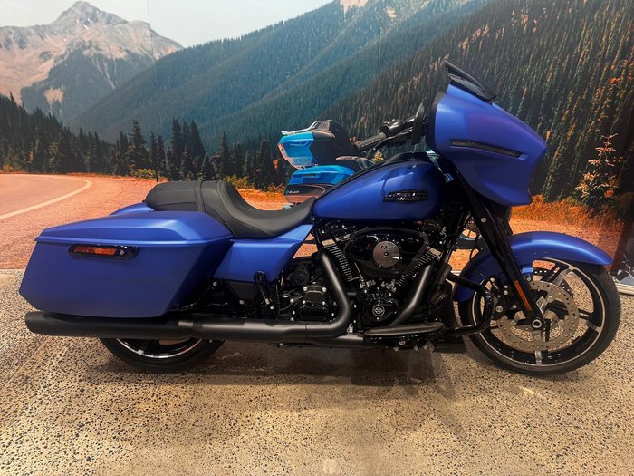 Harley-Davidson Street Glide 117 (FLHX) Touring
