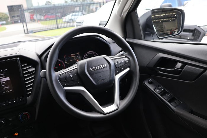 2021 Isuzu D-MAX 19