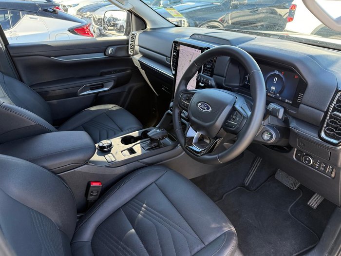 2025 Ford Everest Trend