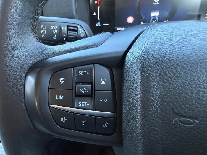 2025 Ford Everest Trend