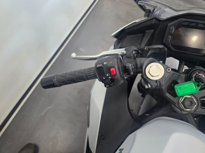 2024 Kawasaki 2024 Kawasaki 500CC Ninja 500 White