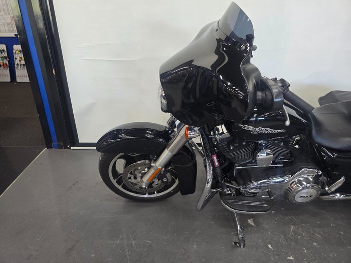 2016 Harley-davidson FLHXS STREET GLIDE SPECIAL Black