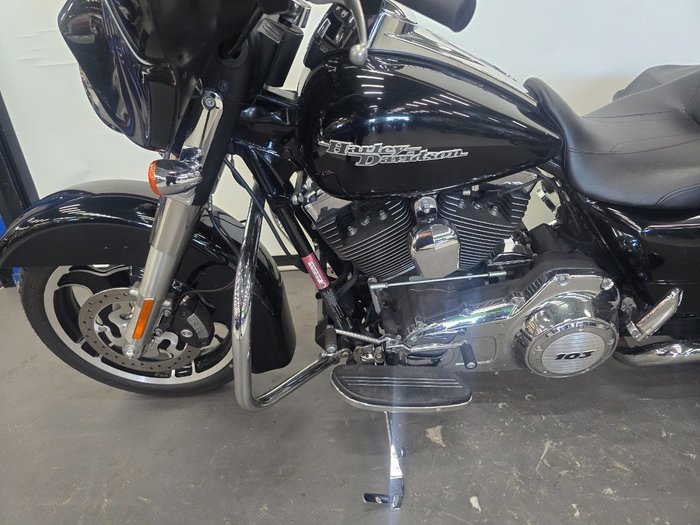 2016 Harley-davidson FLHXS STREET GLIDE SPECIAL Black