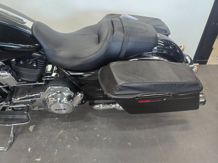 2016 Harley-davidson FLHXS STREET GLIDE SPECIAL Black
