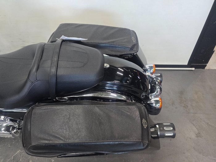 2016 Harley-davidson FLHXS STREET GLIDE SPECIAL Black