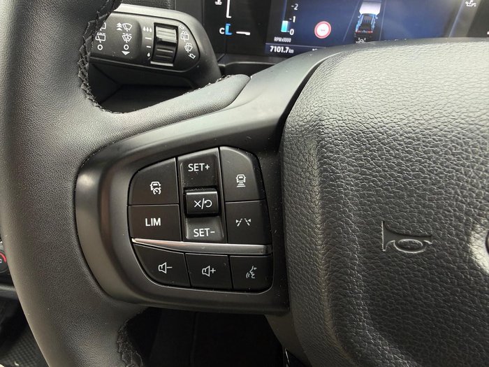 2025 Ford Everest Trend
