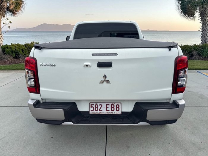 2022 Mitsubishi Triton GLX-R