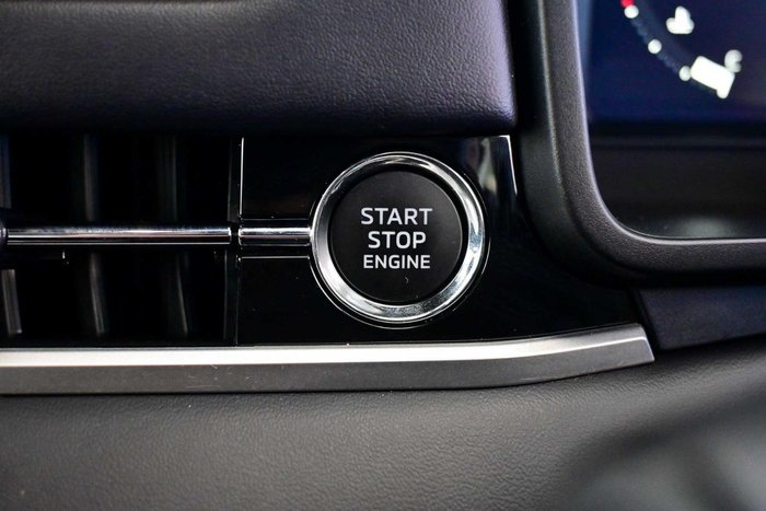2025 Mitsubishi Outlander LS