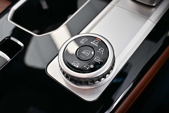 2025 Mitsubishi Outlander Exceed Tourer