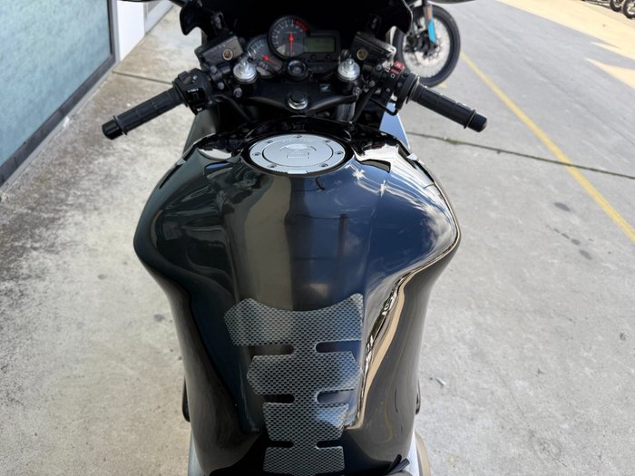 2006 Honda VTR1000F (FIRESTORM) Black