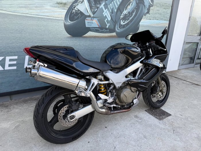 2006 Honda VTR1000F (FIRESTORM) Black