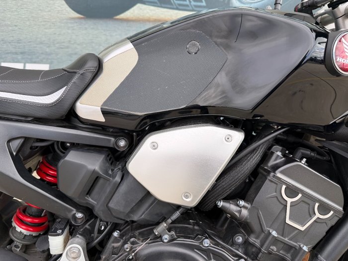 2018 Honda CB1000R (ABS) Black