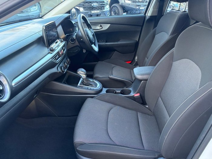 2024 Kia Cerato S