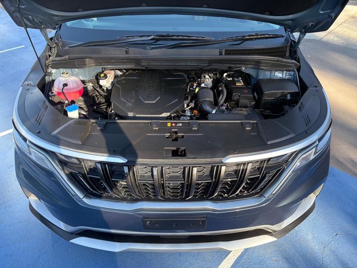 2024 Kia Carnival S