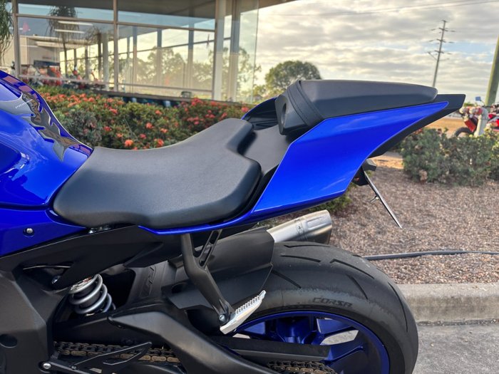 2022 YAMAHA YZF-R1 Blue