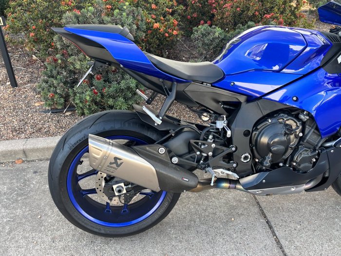 2022 YAMAHA YZF-R1 Blue