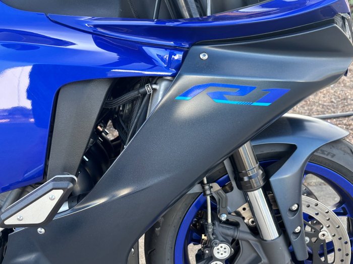 2022 YAMAHA YZF-R1 Blue