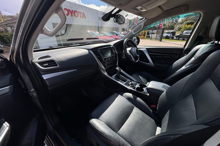 2017 Mitsubishi Pajero Sport GLS
