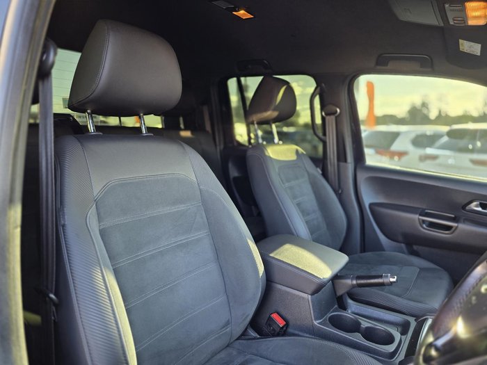 2020 Volkswagen Amarok TDI580 Highline Black