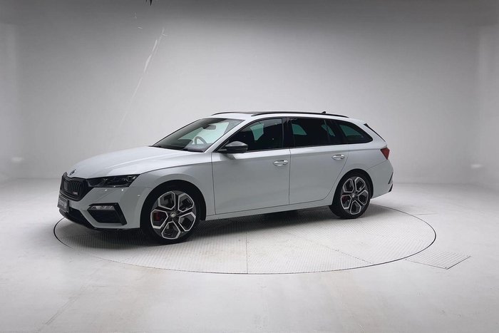 2022 SKODA Octavia