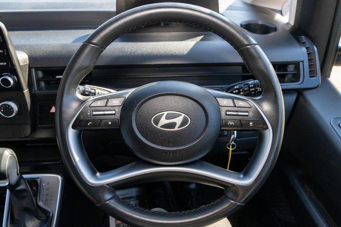 2024 Hyundai STARIA LOAD