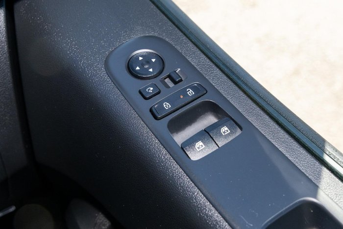 2024 Hyundai STARIA LOAD
