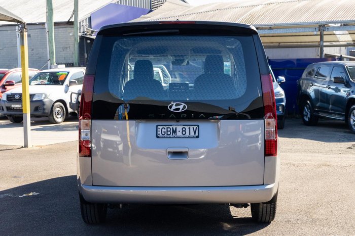 2024 Hyundai STARIA LOAD