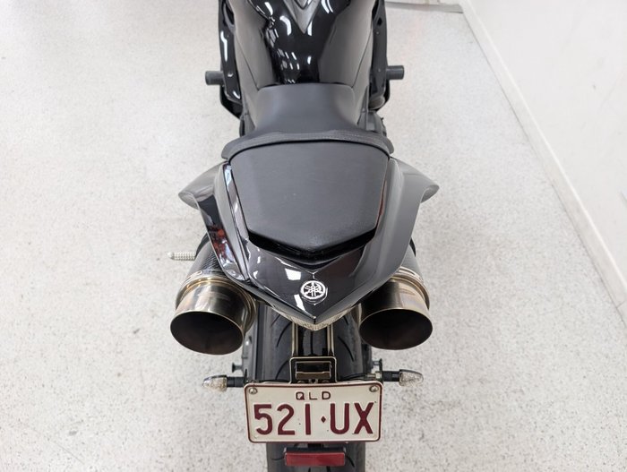 2008 YAMAHA YZF-R1 Black