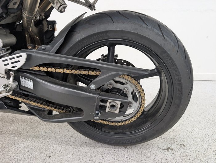 2008 YAMAHA YZF-R1 Black