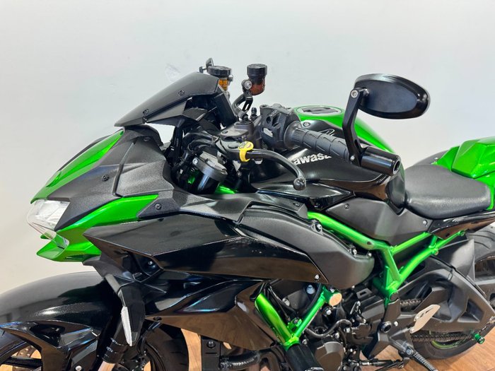 2020 Kawasaki Z H2 (ZR1000K) GREEN